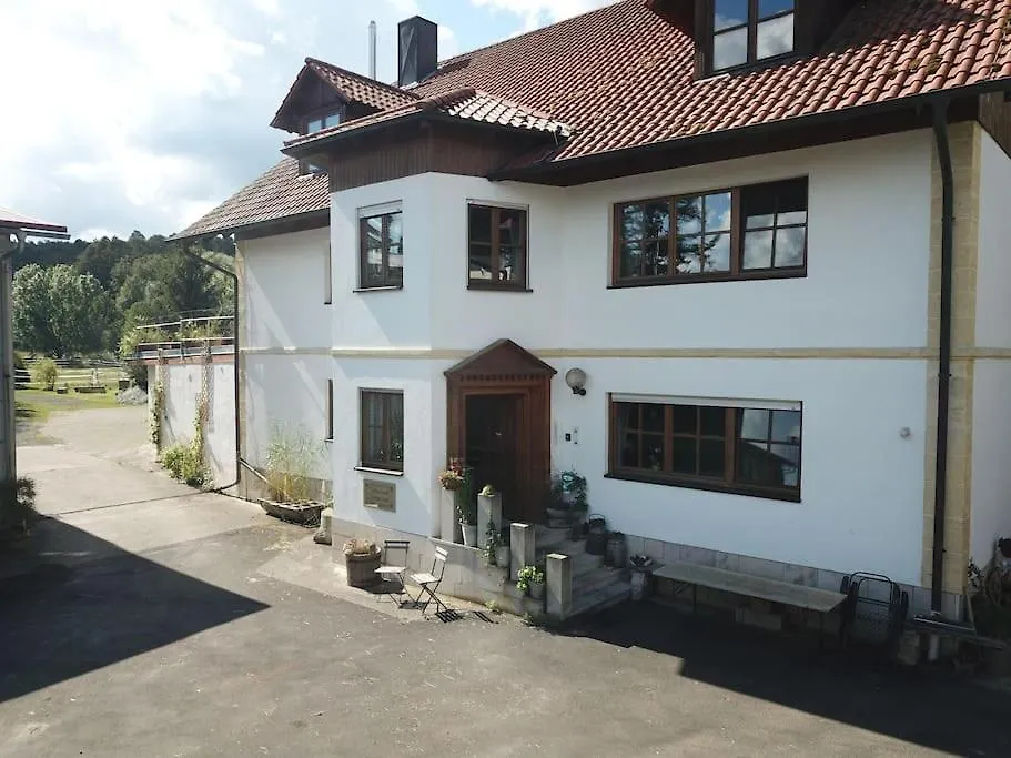 Grosse Ferienwohnung Auf Dem Pferdehof Naehe Bamberg, Coburg, Schweinfurt Burgpreppach